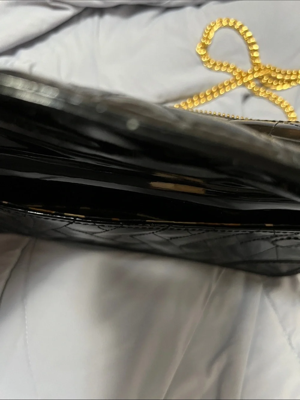 N/A sleek black